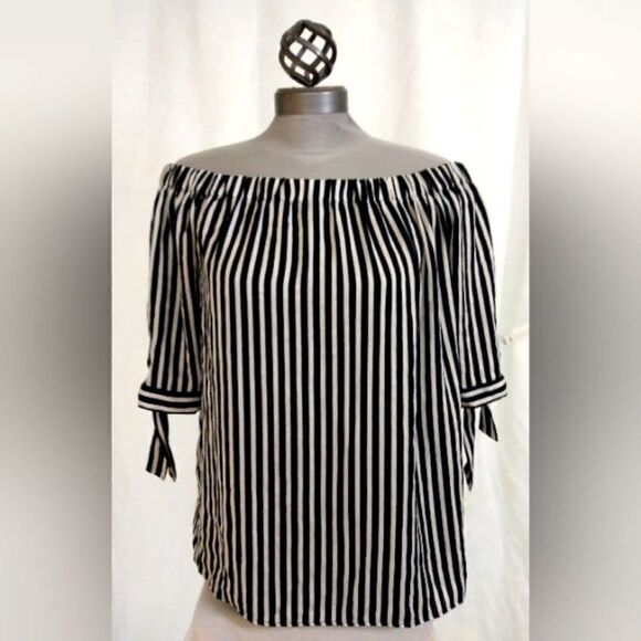 H&M Blouse Short Sleeve Top Black & White Stripes SZ 12 Bow Ties - Picture 1 of 9